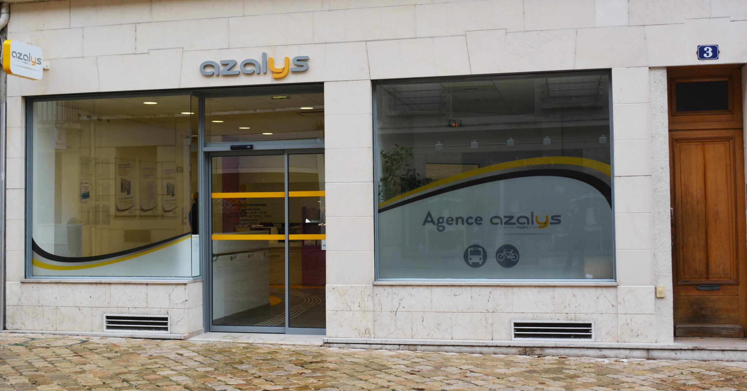 Agence « AZALYS » – amenagement et agencement – Blois (41)